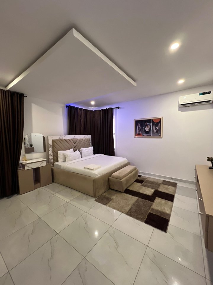Apartment Image 6